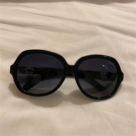 chanel sunglasses with on side